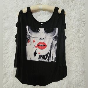 Ocasion Womens Black Blouse with Red Graphic Love   Design Size 1X